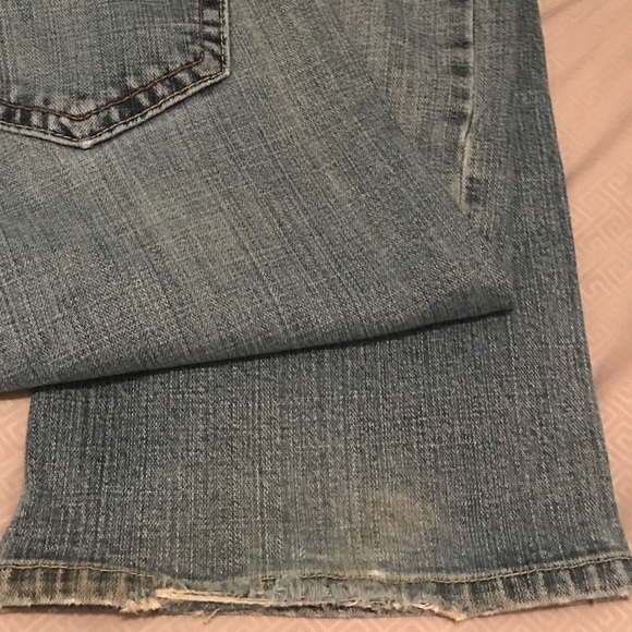 💋EUC💋 Awesome Low Rise Levi Jeans🔥 - Picture 6 of 8